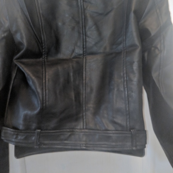 Jacket - Picture 3 of 3